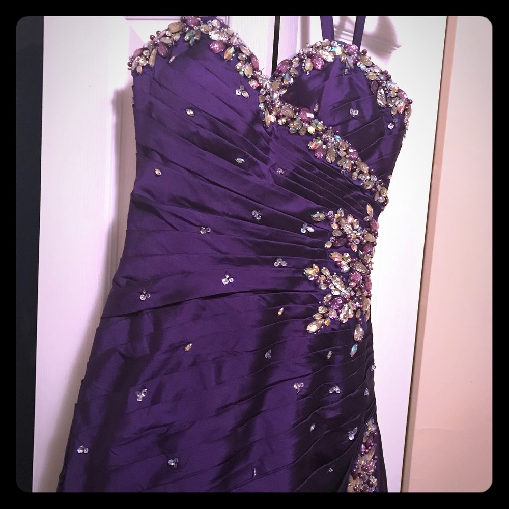 Metallic Purple Sweet Heart Neck Line Dress 👗